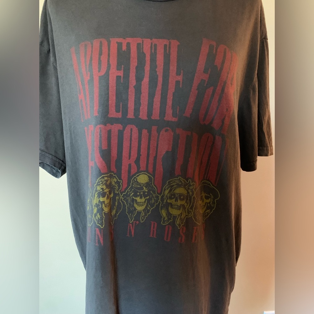 Guns N’ Roses Graphic Shirt